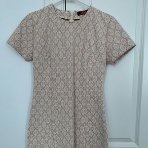 Motel -White/Cream Lace Overlay Short Sleeve Dress